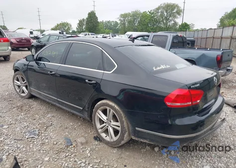 2013 Volkswagen Passat 2.0L Tdi Sel Premium z USA, uszkodzony, nr VIN 1VWCN7A32DC048195